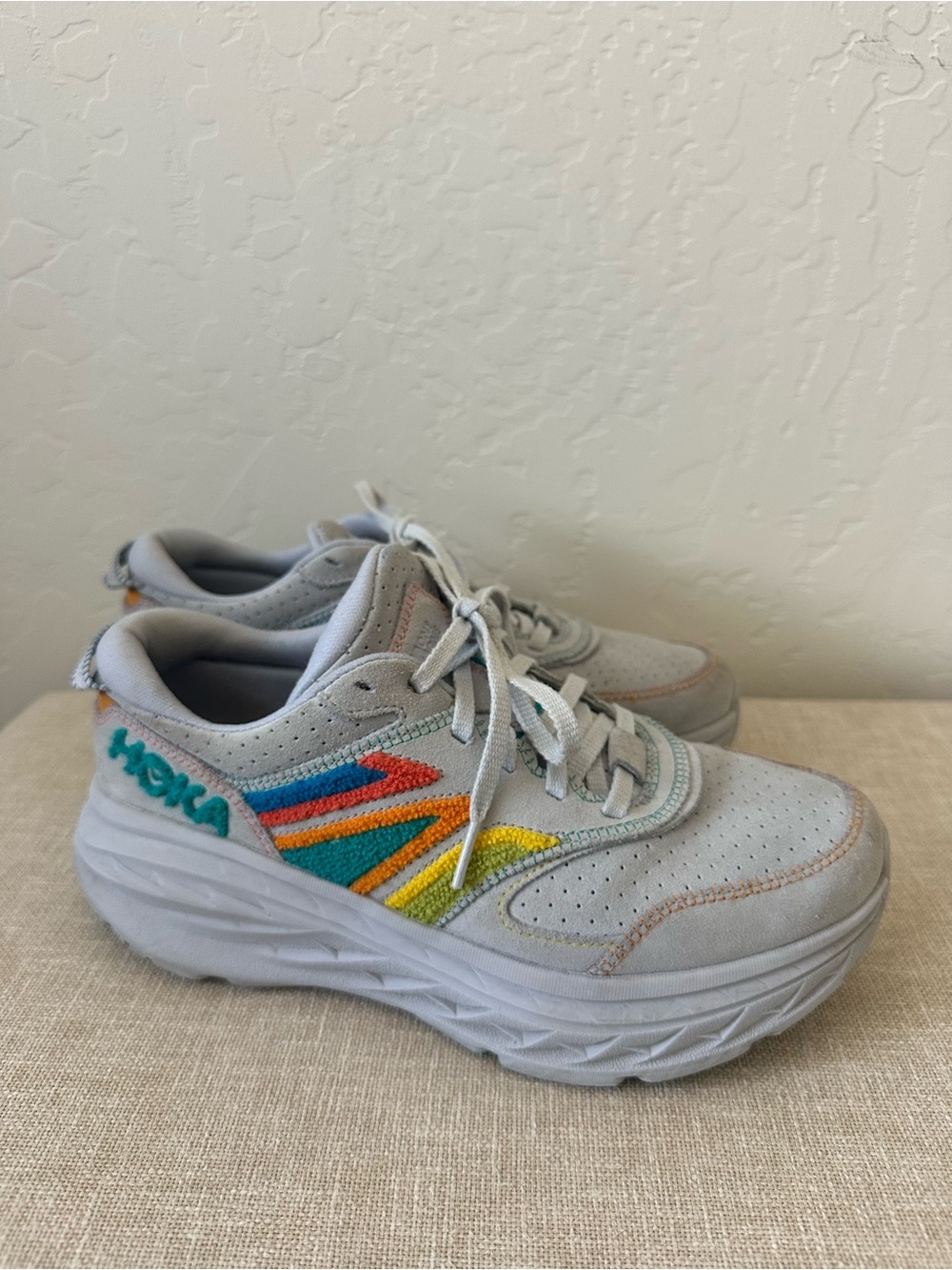 HOKA Bondi L 'Embroidery Pack Arctic Ice/Atlantis Running Shoes Size 10
